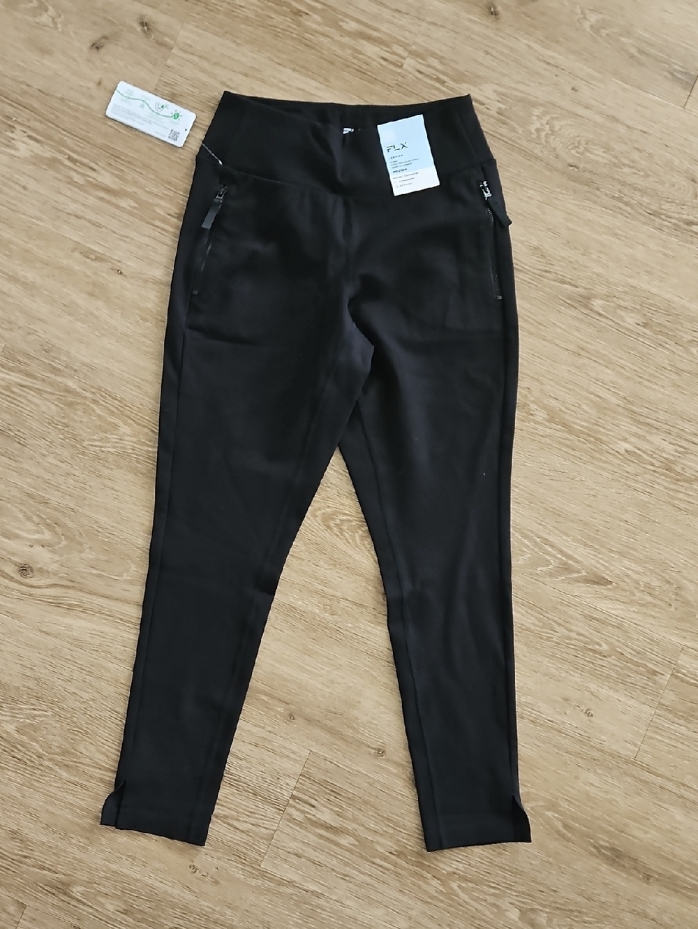 FLX High-Waisted Black Leggings with Zip Pockets